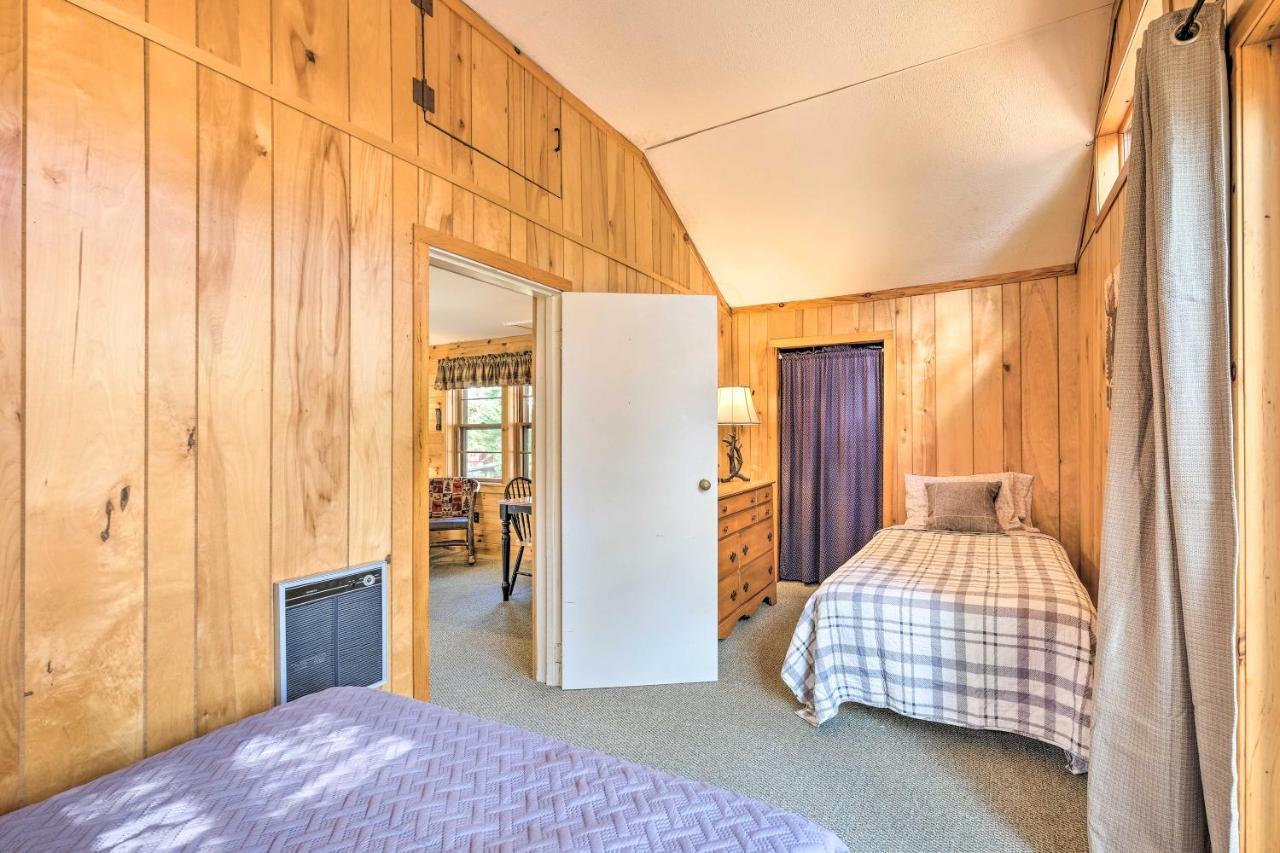 Lake Pleasant Cabin On 3 Acres With Kayaks And Beach! Exteriér fotografie